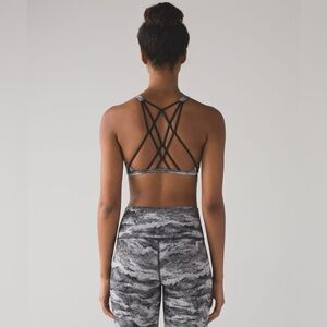 Lululemon Free to Be Zen Bra Black White 6*